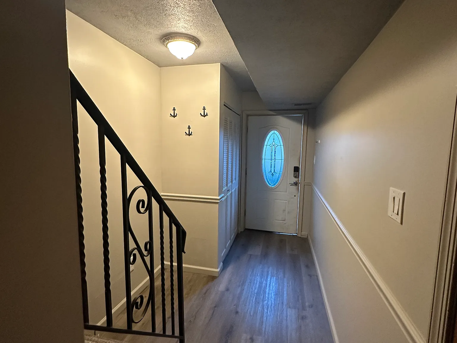 3 bed, 1.5 bath, 1500 sqft, $3,000 — Photo 2
