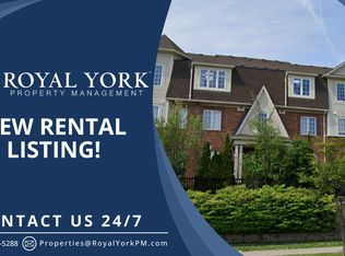 3020 Clayhill Rd #2, Mississauga, ON L5B0B1