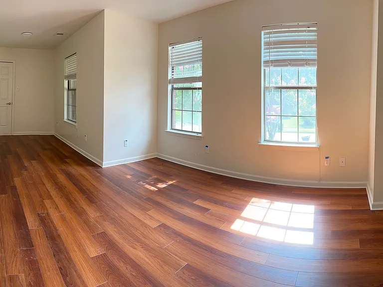3707 Stonetrace Cir — Photo 24