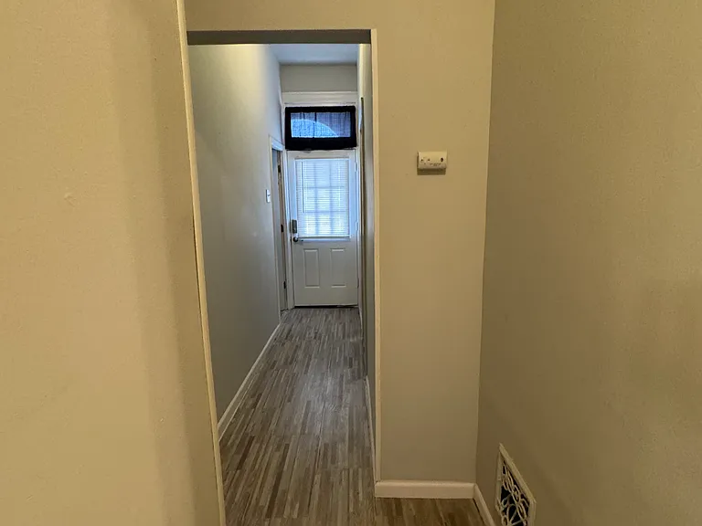 4119 S Compton Ave #1A — Photo 4
