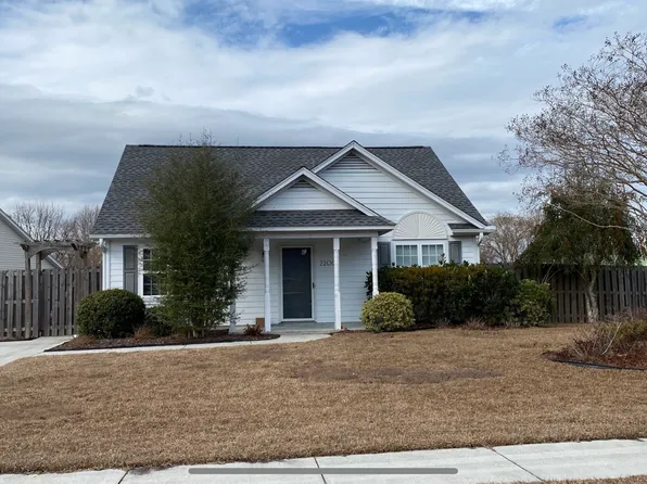 2200 Ovalberry Ct, Wilmington, NC 28411