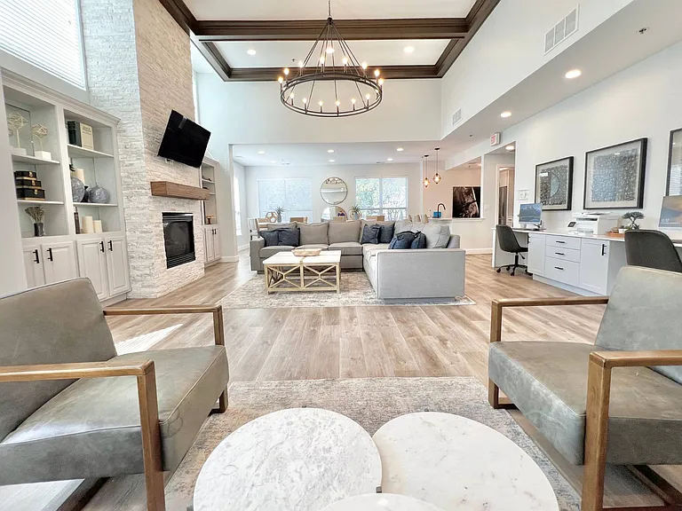 Brook View Apartments — Photo 5