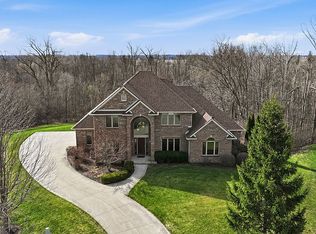 434 Royal Crest Dr, Fort Wayne, IN 46814