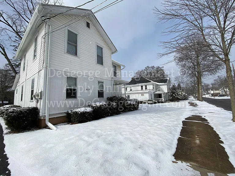 409 Madison St — Photo 11