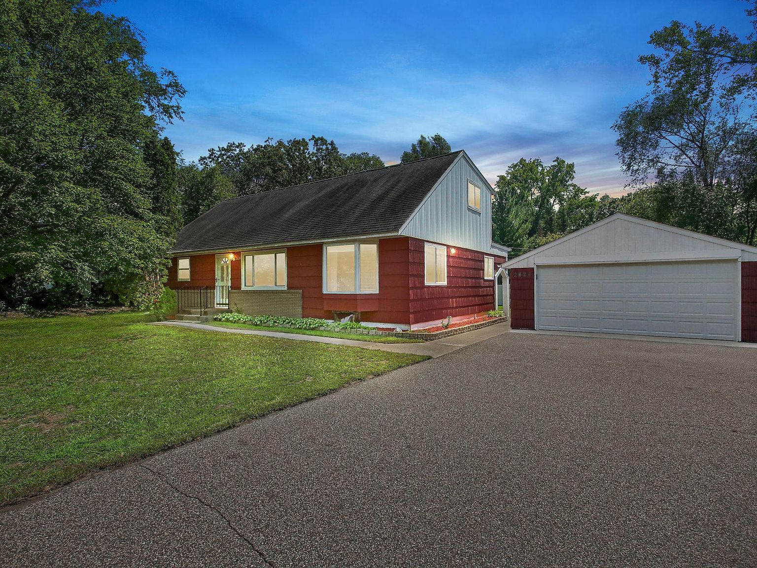 2624 Hillview Rd, Mounds View, MN 55112 Zillow