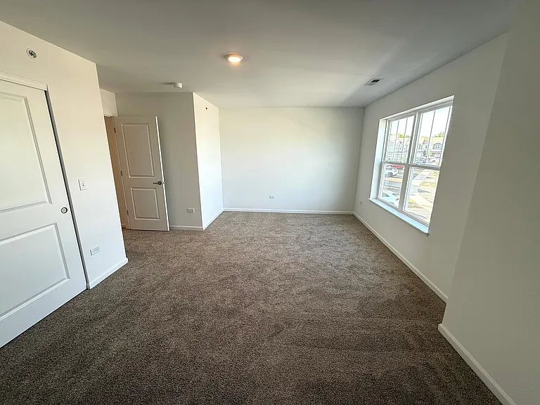 604 Cassia Ct #604 — Photo 7