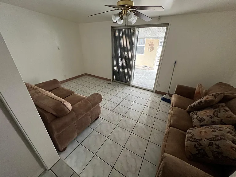 3121 Illinois Ave — Photo 7