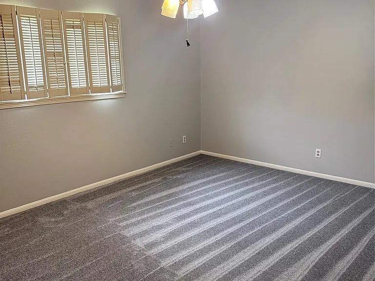 8006 Pine Cup Cir — Photo 12