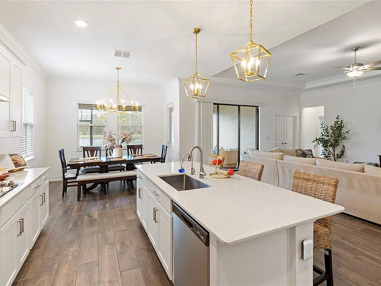 8692 Little Bluestem Dr — Photo 12
