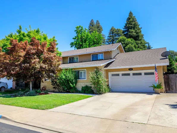 1127 River Bluff Dr, Oakdale, CA 95361