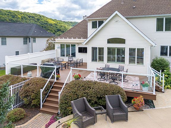 3rd image of 78 Shady Oak Ct