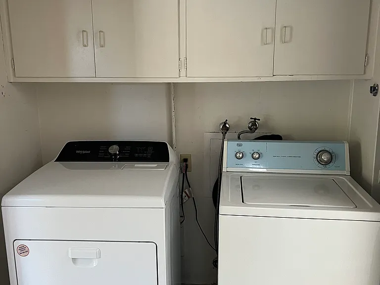 1773 Royal Way — Photo 24