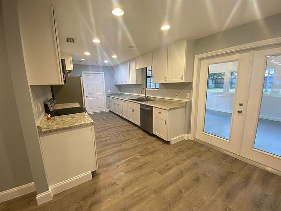 Breakfast nook