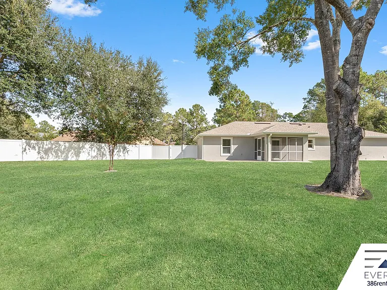 12 Walt Pl — Photo 41