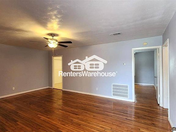 2nd image of 6708 Avenue Q 1/2