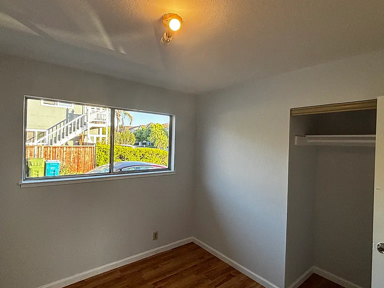4729 Snead Dr — Photo 9