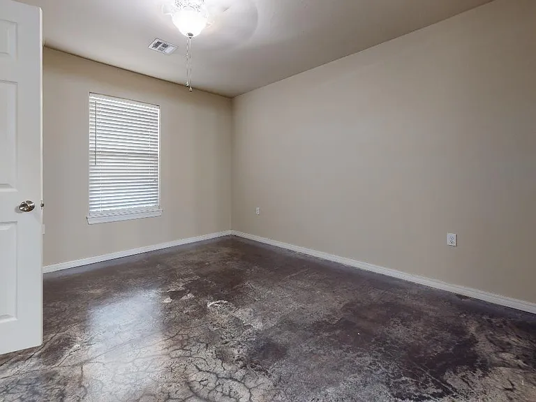 1519 E Virginia Ave — Photo 19
