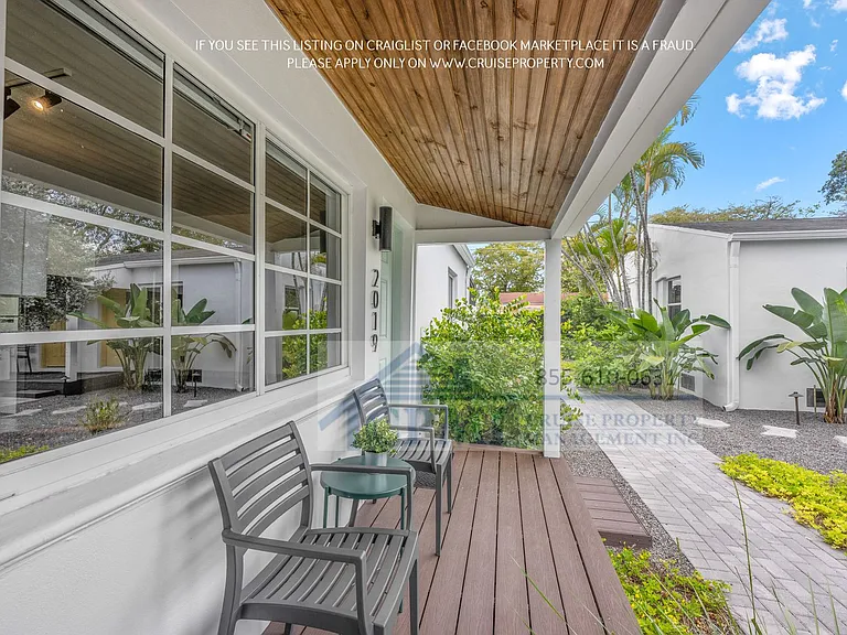 2021 Plunkett St Hollywood, FL 33020 — Photo 38