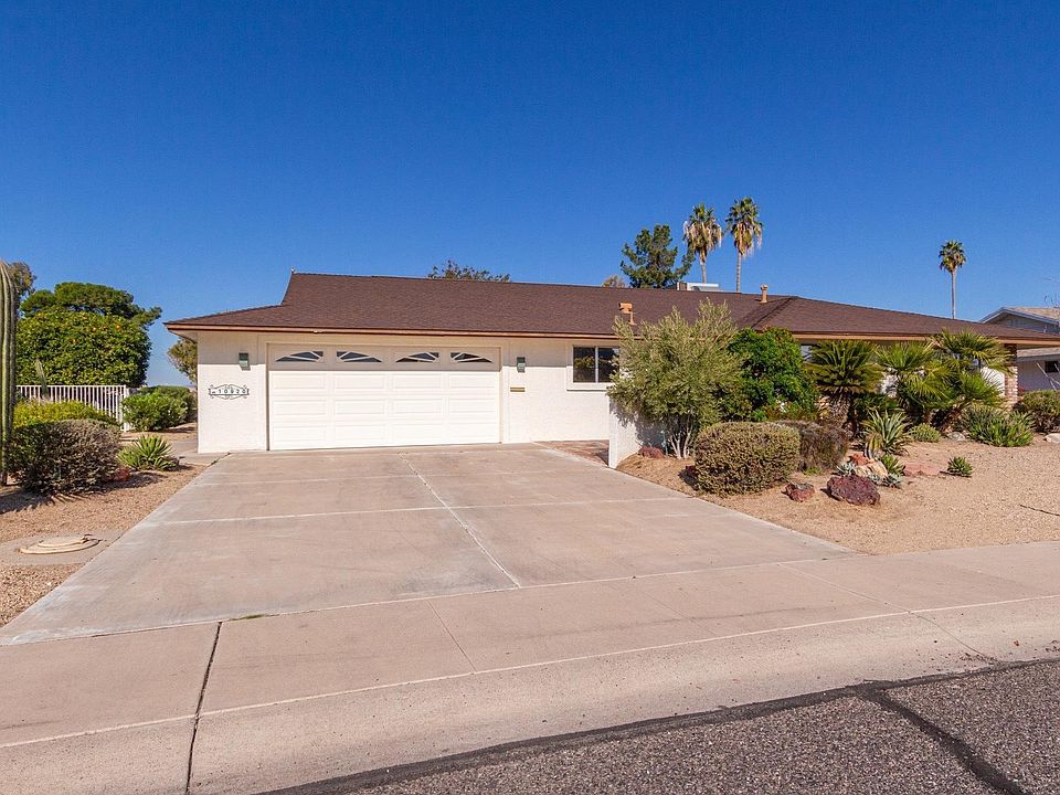 1st image of 10920 W Cumberland Dr