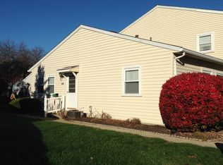 2544 Royal County Down Dr, Uniontown, OH 44685