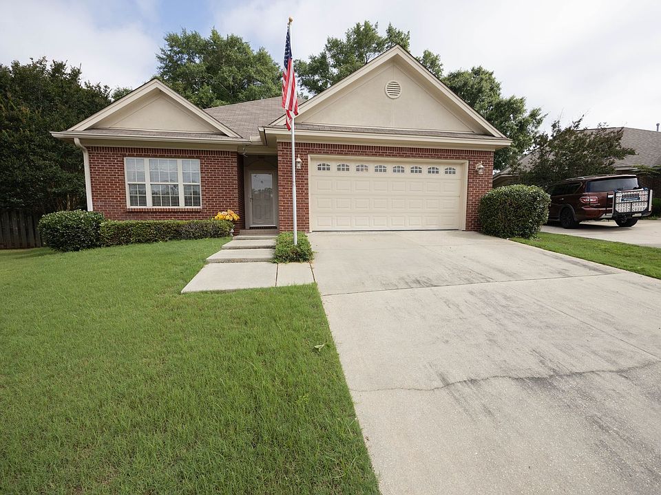 1st image of 106 Sweet Meadow Ct