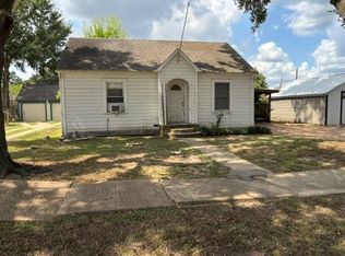 1110 San Jacinto St, Rosenberg, TX 77471