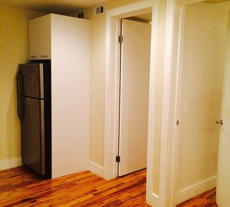 1st image of 323 W 42nd St APT 4B
