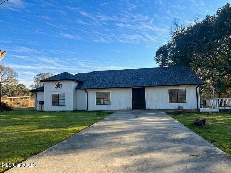 1st image of 64 Hubert Bond Rd