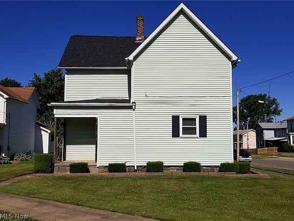 2nd image of 591 N Lincoln Ave