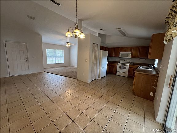 5th image of 8354 N Saxon Way