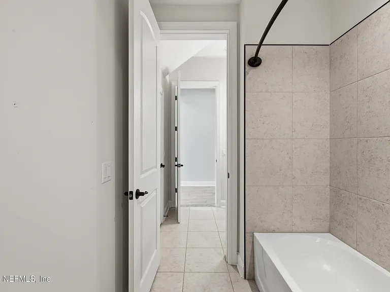 250RENT Shadow Cv — Photo 50