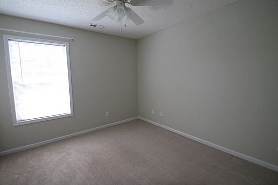 5th image of 1171 Steele Meadows Dr