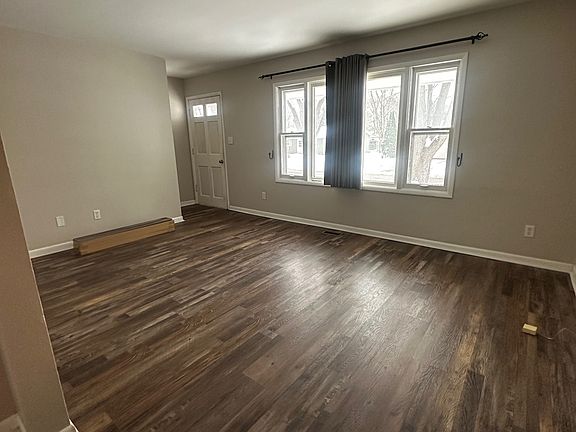 3rd image of 8217 Park State Dr APT 101