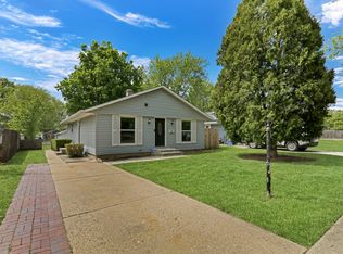 1910 Gabriel Ave, Zion, IL 60099