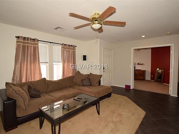 4th image of 9549 Spruce Pine Ct