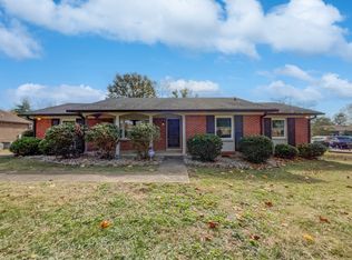 1017 Jefferson Ave, Gallatin, TN 37066
