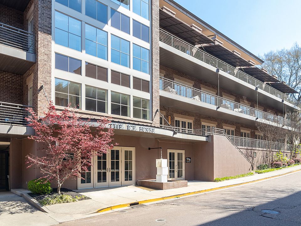 1st image of 1403 Van Buren Ave Unit 201