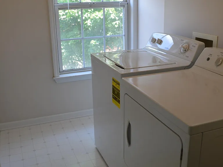 2924 Cottesford Way SE — Photo 28