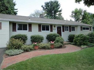 24 Crestview Rd, Tariffville, CT 06081