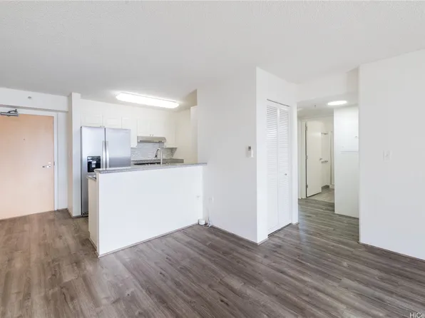 801 South St APT 3802, Honolulu, HI 96813