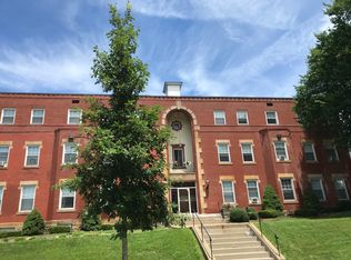 5701 Stanton Ave APT 8, Pittsburgh, PA 15206