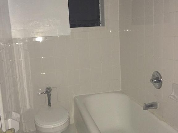 5th image of 3752 89th St #6C