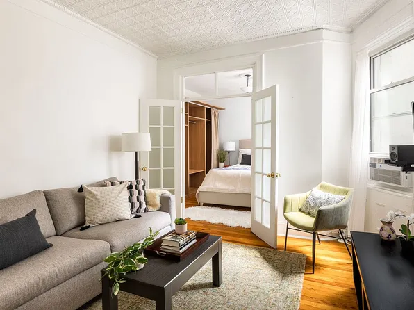 125 E 4th St APT 14, New York, NY 10003