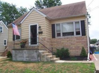 440 E Park Ave, Maple Shade, NJ 08052