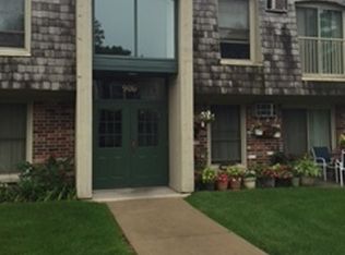906 9th Ave S #2-1, Hopkins, MN 55343