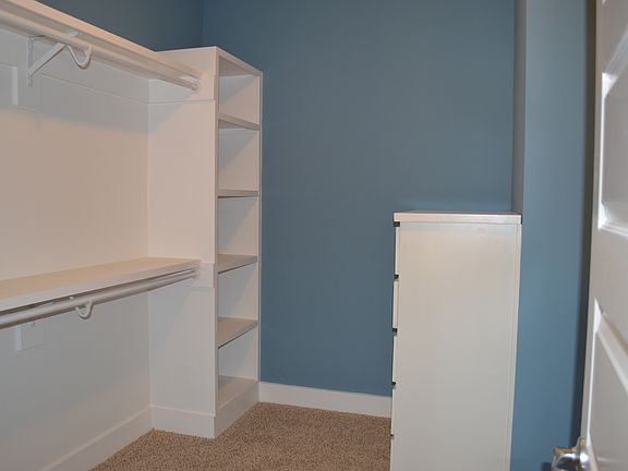Master Closet w/BuiltIns