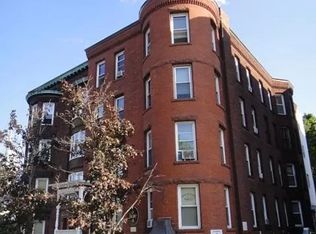 5 State St #R4, Worcester, MA 01609