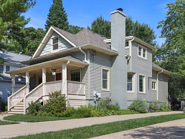 943 Forest Ave, Deerfield, IL 60015