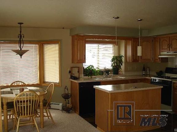 2nd image of 363 Cherry Dr