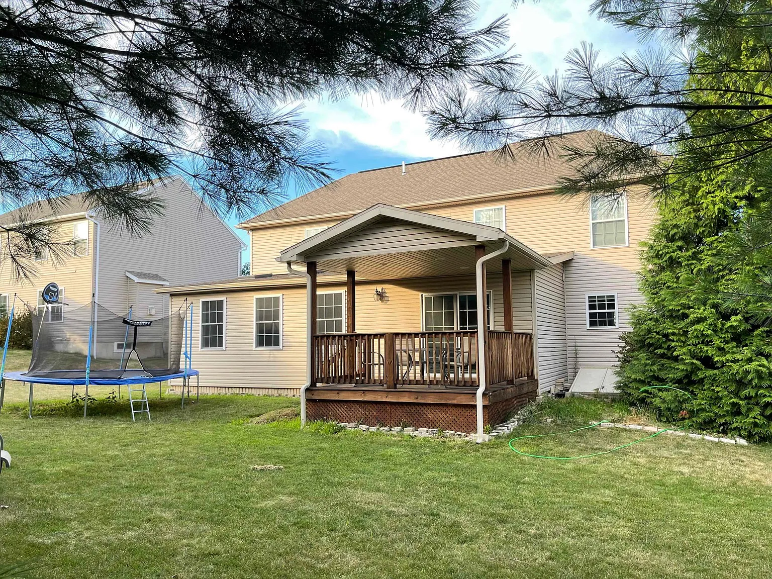 2084 Country Glenn Ln — Photo 2